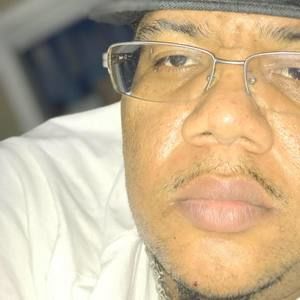 Meet your Posher, Elisha